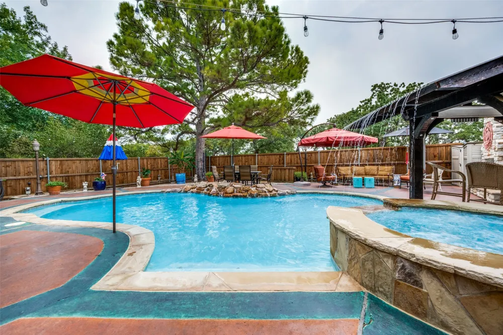 233 Oak Street Highland Village, TX 75077