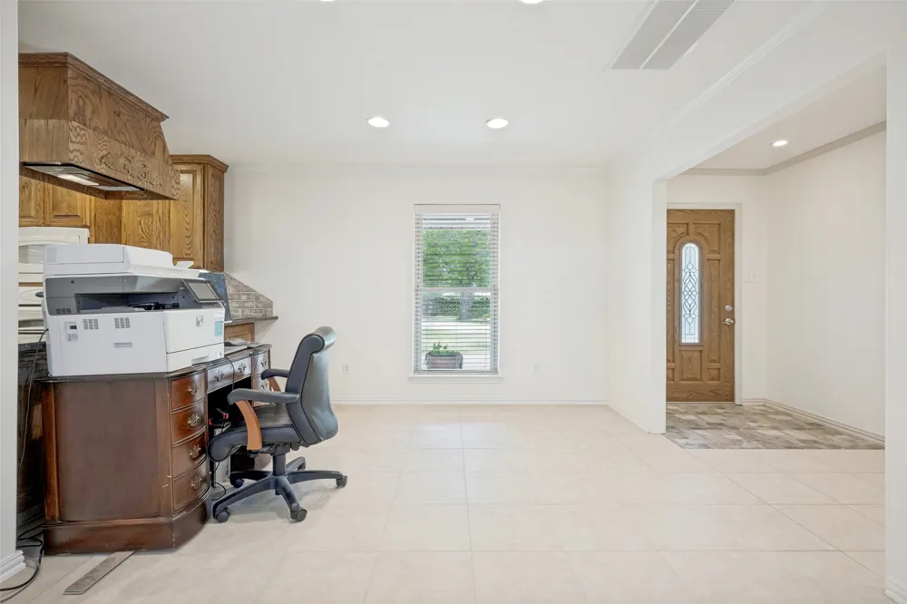 233 Oak Street Highland Village, TX 75077