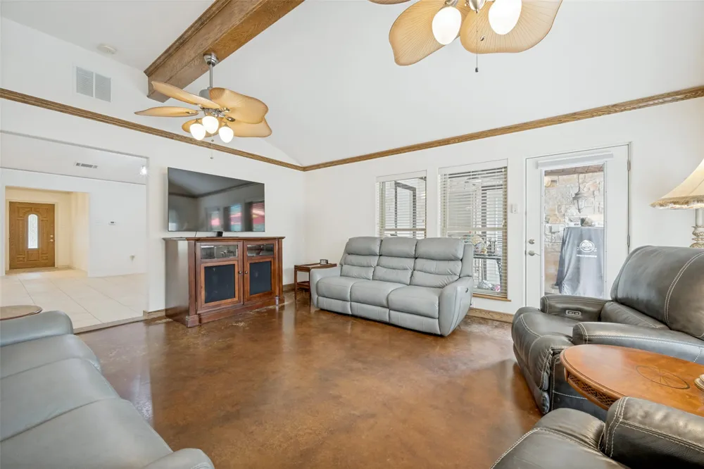 233 Oak Street Highland Village, TX 75077