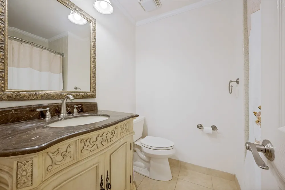233 Oak Street Highland Village, TX 75077