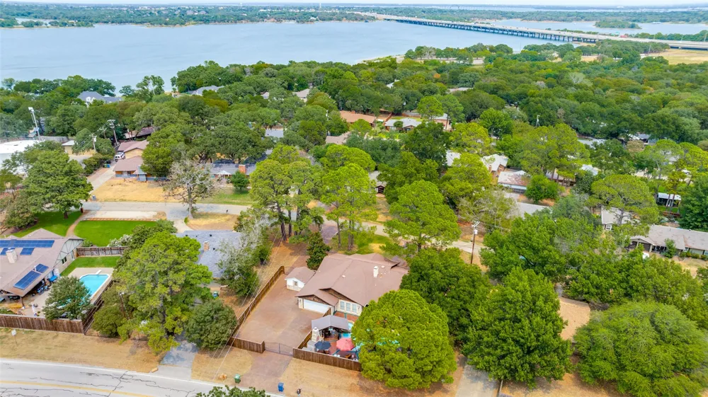 233 Oak Street Highland Village, TX 75077