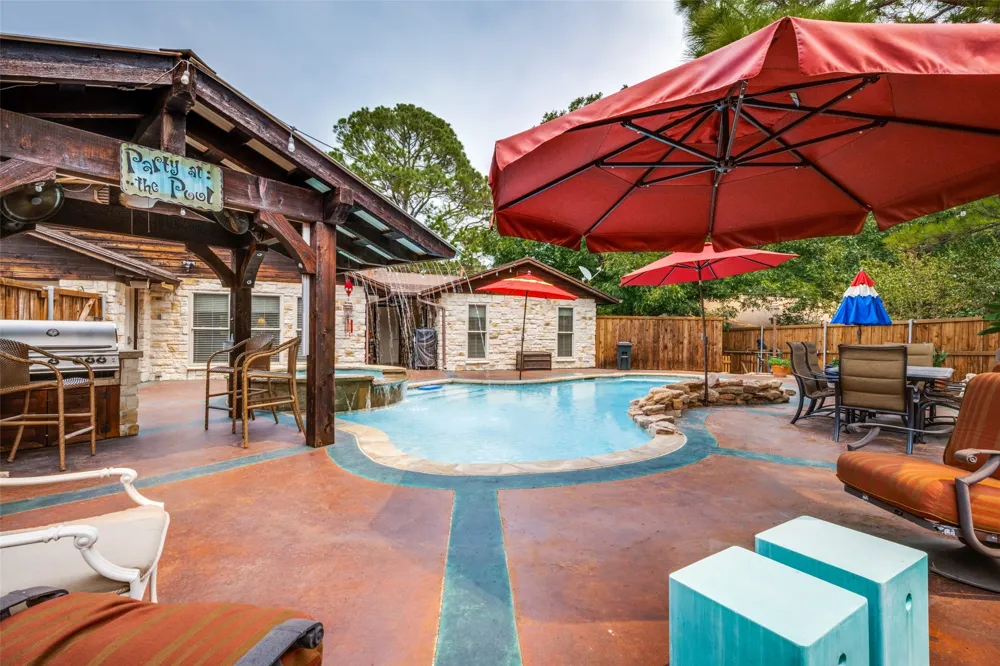 233 Oak Street Highland Village, TX 75077