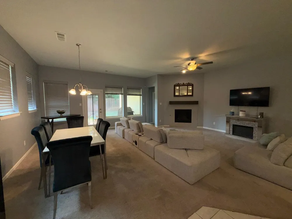 1909 Augustus Drive Fort Worth, TX 76120