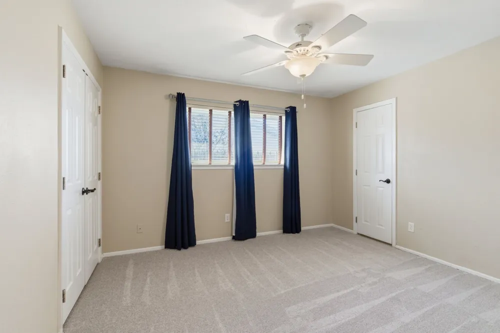 1760 Acorn Lane Hurst, TX 76054
