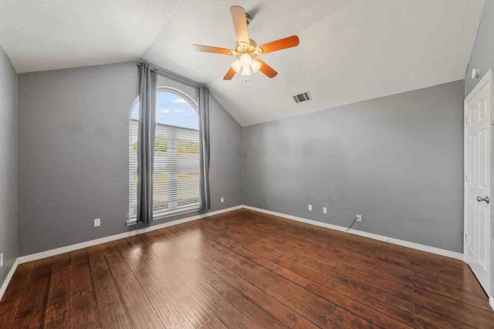 313 Main Street Red Oak, TX 75154