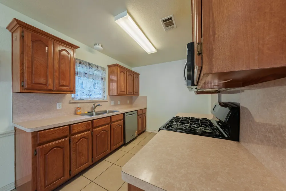 313 Main Street Red Oak, TX 75154