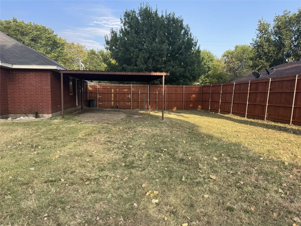 313 Main Street Red Oak, TX 75154