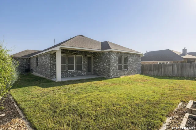 5334 Black Walnut Bulverde, TX 78163