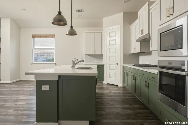 5334 Black Walnut Bulverde, TX 78163