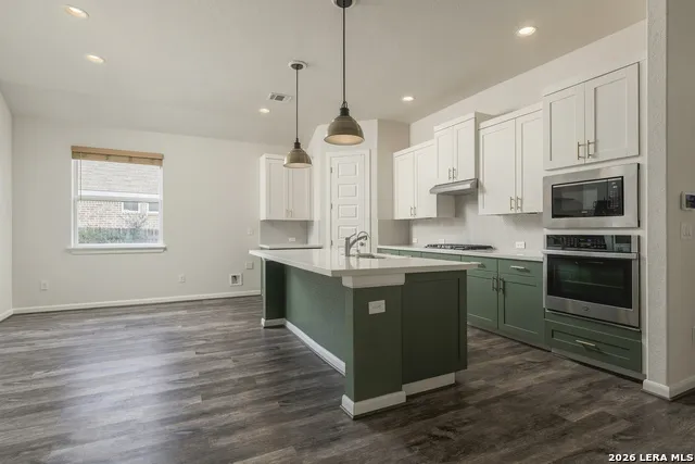 5334 Black Walnut Bulverde, TX 78163