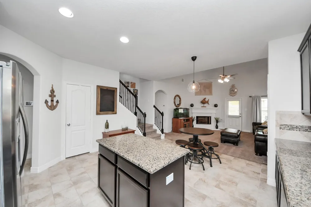 13715 Madera Bend Lane Rosharon, TX 77583