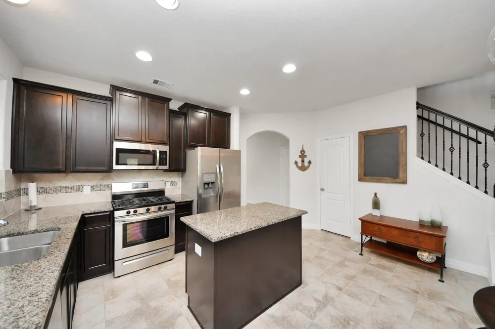 13715 Madera Bend Lane Rosharon, TX 77583