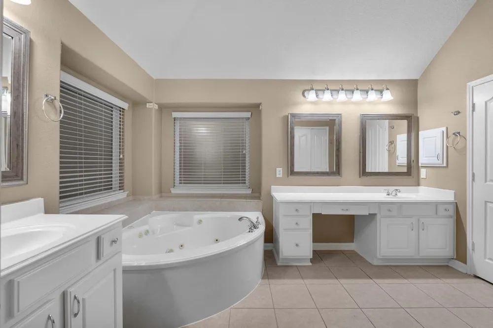2231 Water Way Seabrook, TX 77586