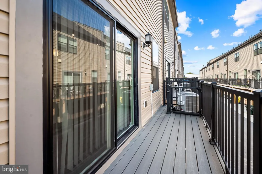 616 MOZART WAY Baltimore, MD 21224