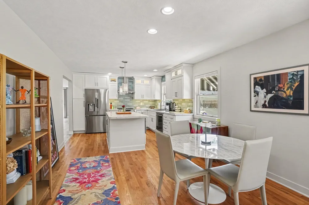 34 E 30th Street Holland, MI 49423