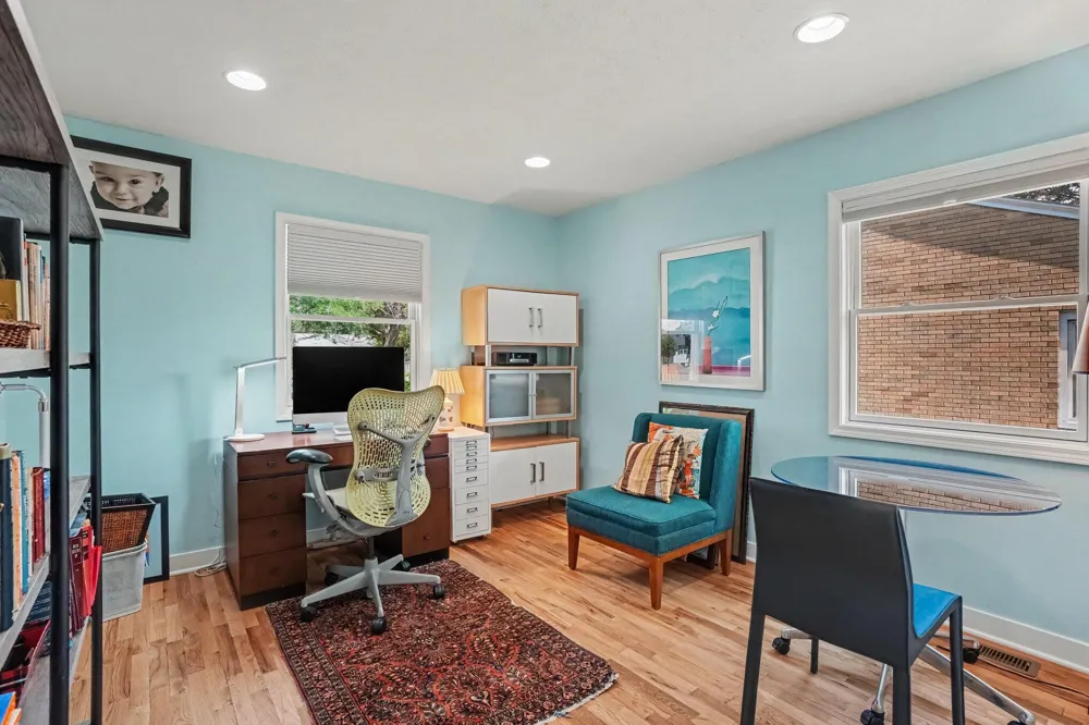 34 E 30th Street Holland, MI 49423