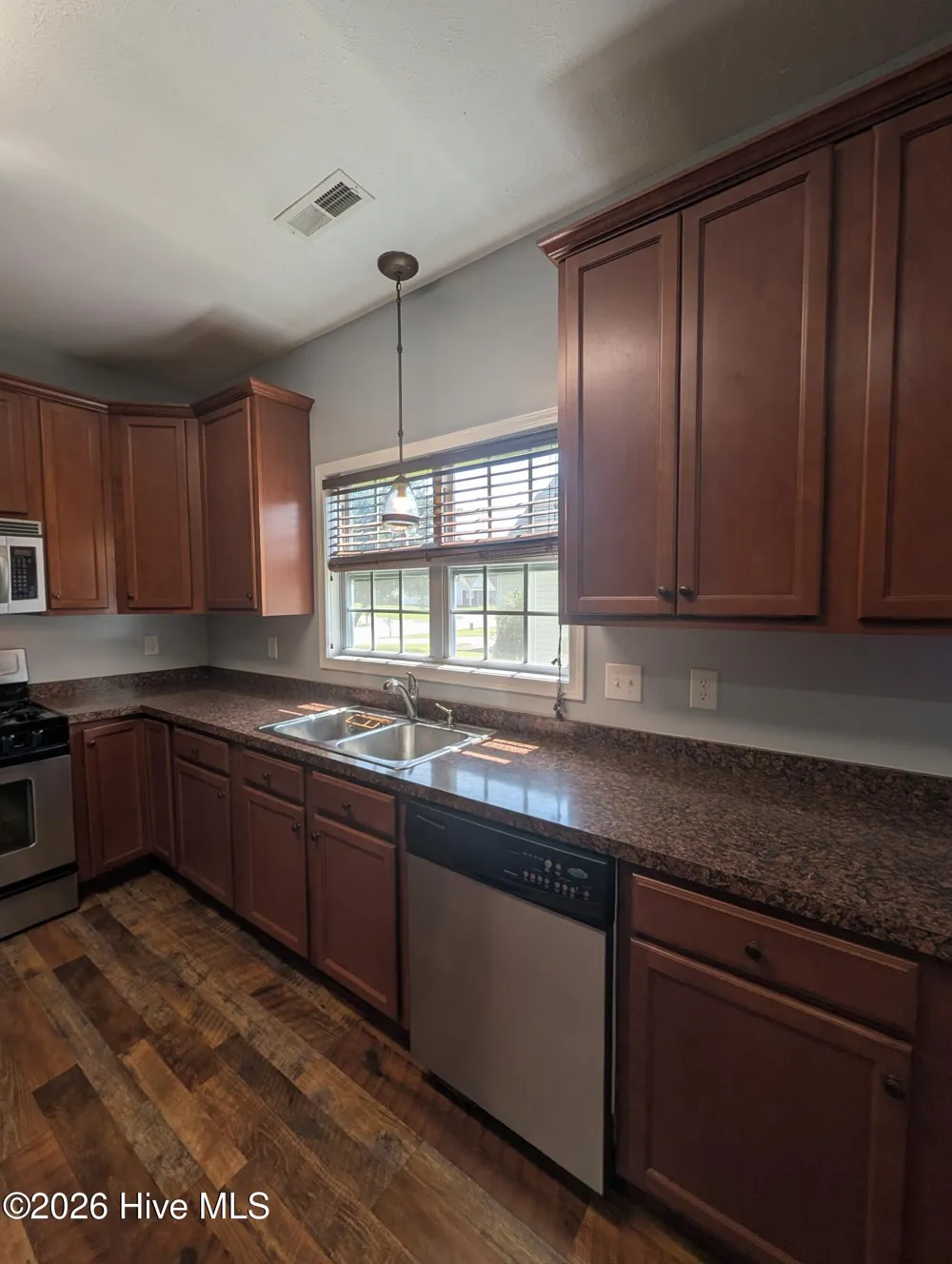 305 Weatherford Drive Jacksonville, NC 28540