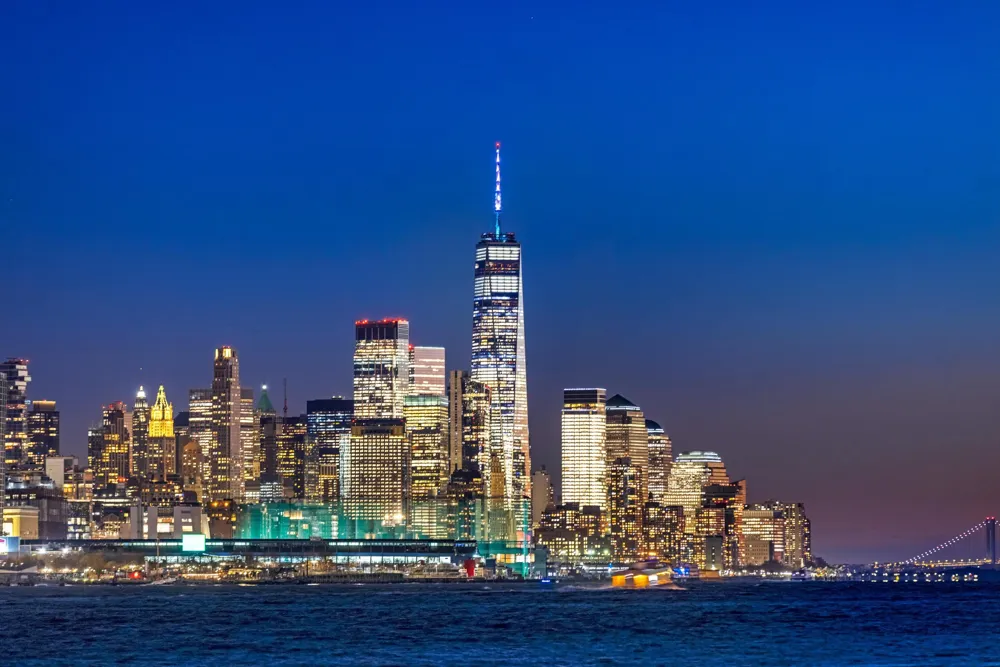 1000 AVENUE AT PORT IMPERIAL Weehawken, NJ 07087