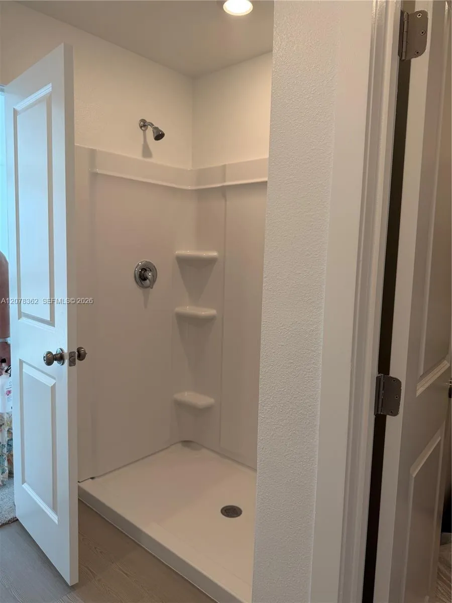 1219 Orion Davenport, FL 33837