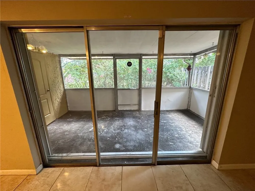 5614 BLUEBERRY COURT #173 Lauderhill, FL 33313