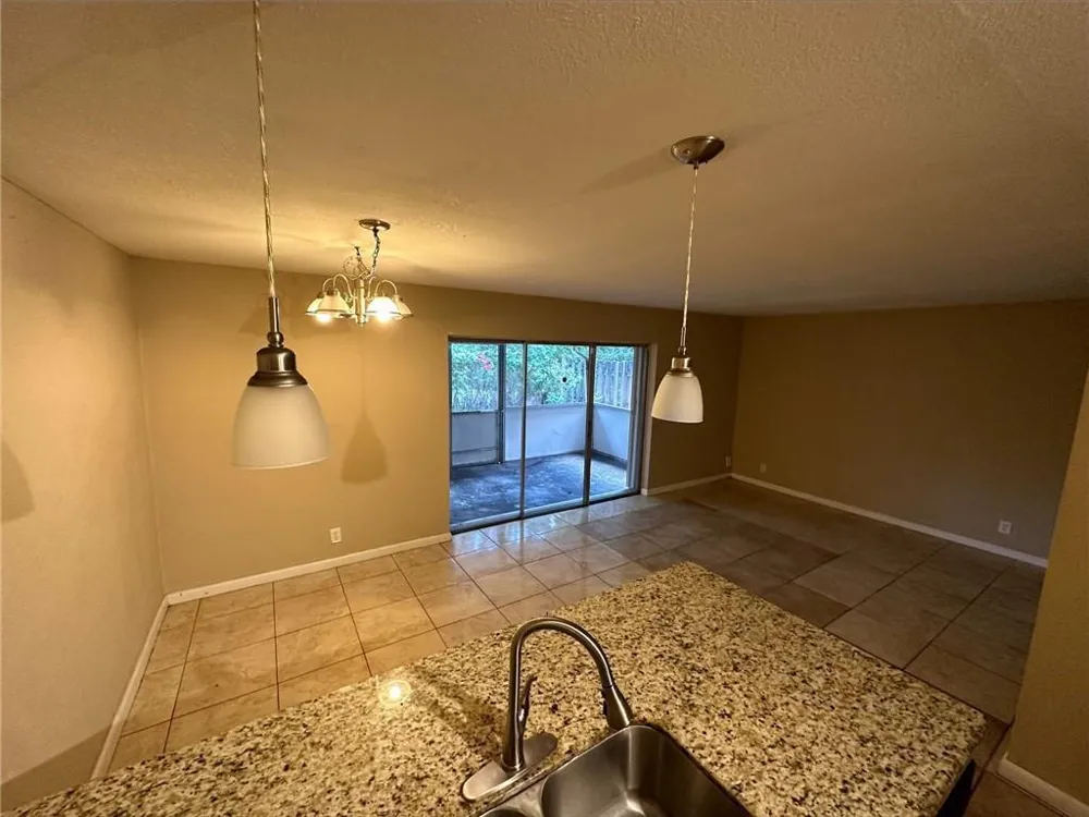 5614 BLUEBERRY COURT #173 Lauderhill, FL 33313