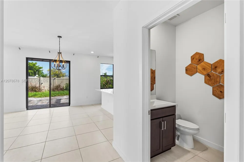 1325 NE 2nd Ct Homestead, FL 33033