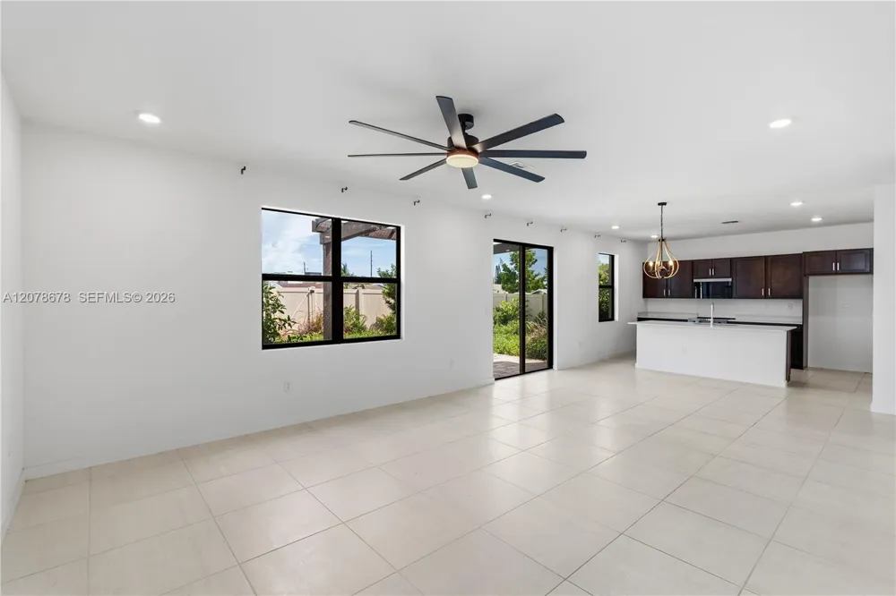 1325 NE 2nd Ct Homestead, FL 33033