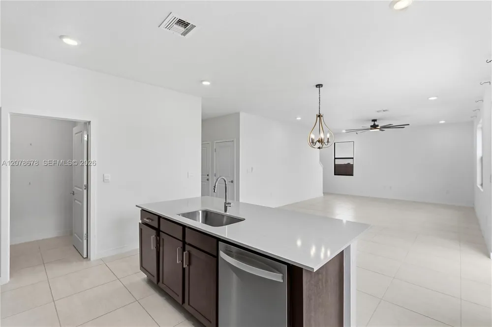 1325 NE 2nd Ct Homestead, FL 33033