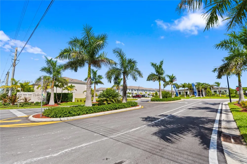 1325 NE 2nd Ct Homestead, FL 33033