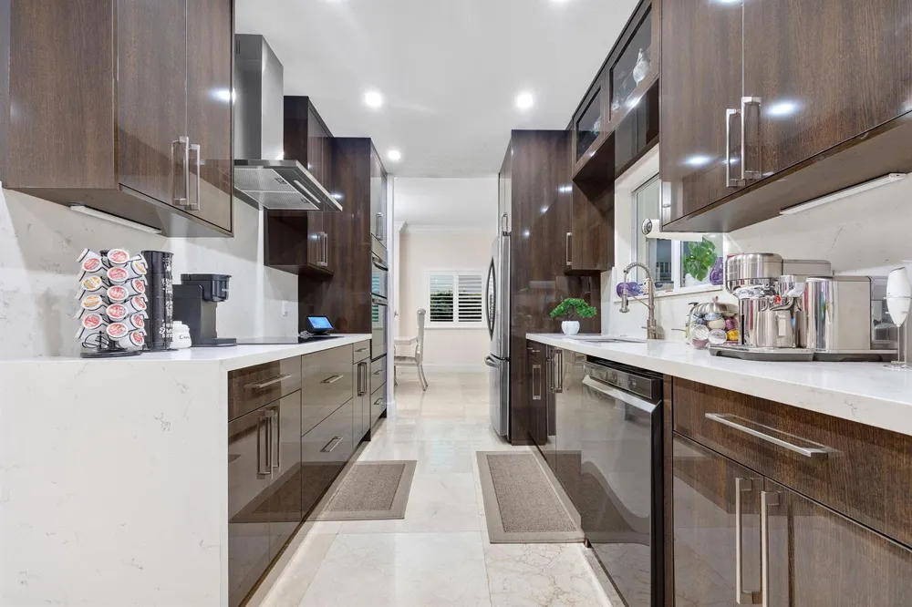 15580 SW 176TH TERRACE Miami, FL 33187