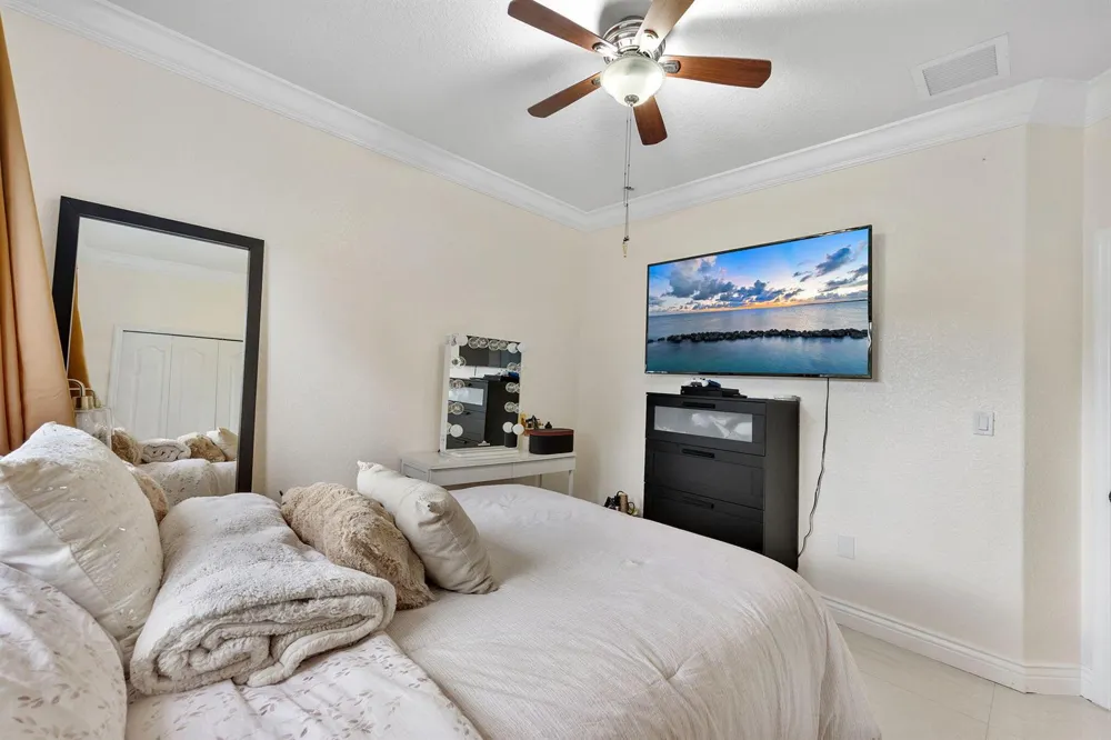 15580 SW 176TH TERRACE Miami, FL 33187
