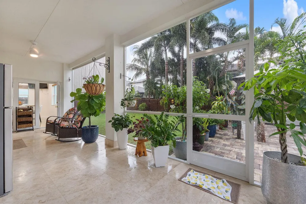 15580 SW 176TH TERRACE Miami, FL 33187