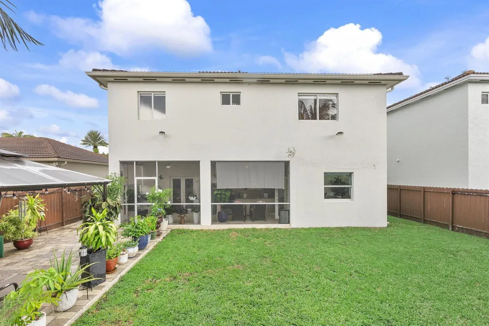 15580 SW 176TH TERRACE Miami, FL 33187