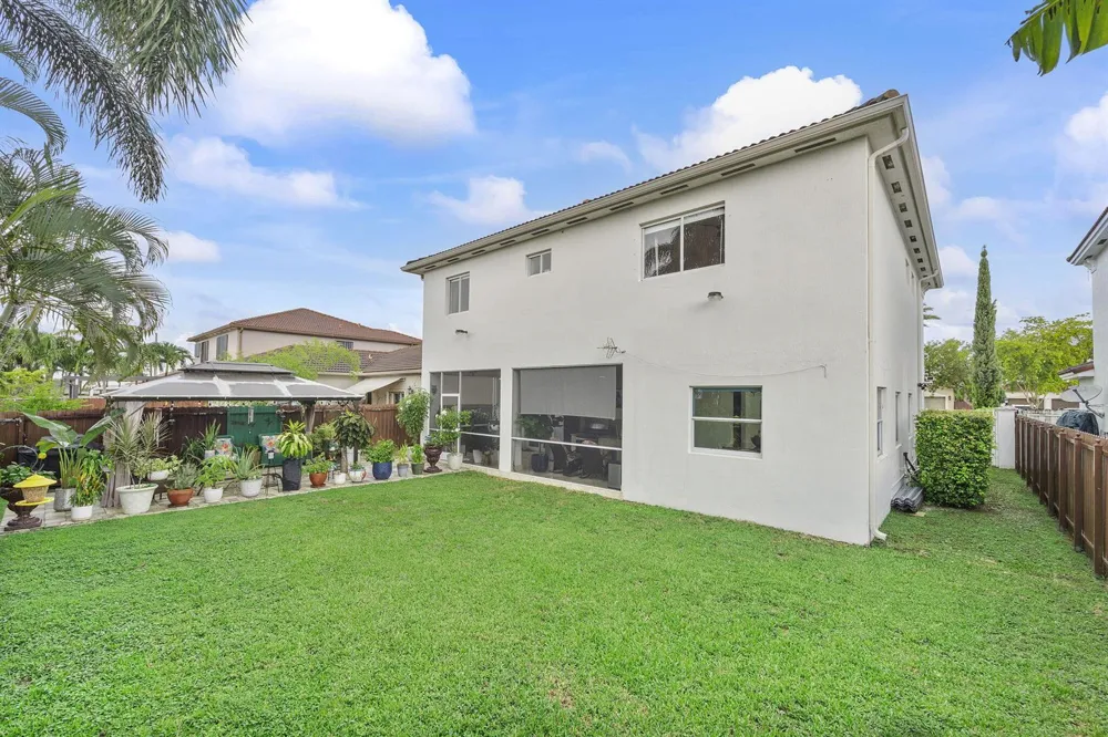 15580 SW 176TH TERRACE Miami, FL 33187
