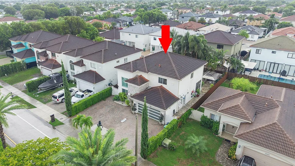 15580 SW 176TH TERRACE Miami, FL 33187