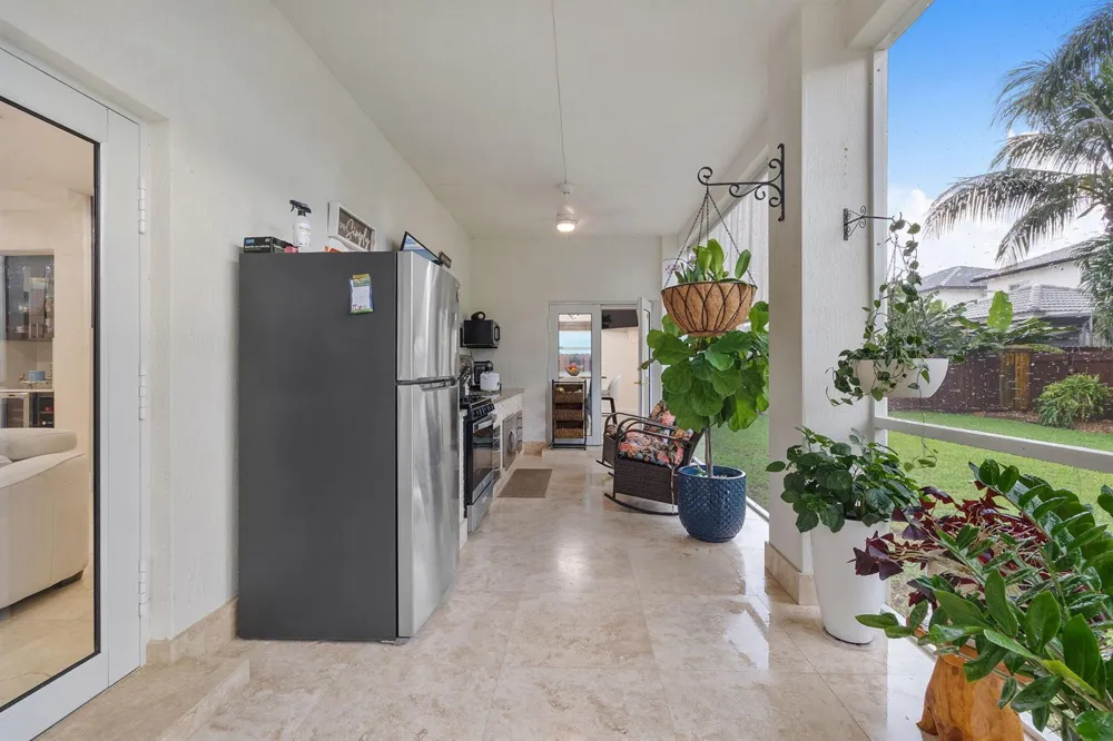 15580 SW 176TH TERRACE Miami, FL 33187
