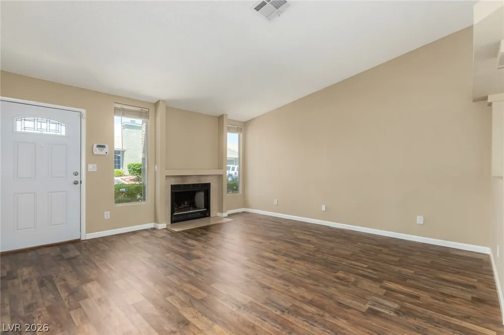 616 Jonathan Glen Way Las Vegas, NV 89145
