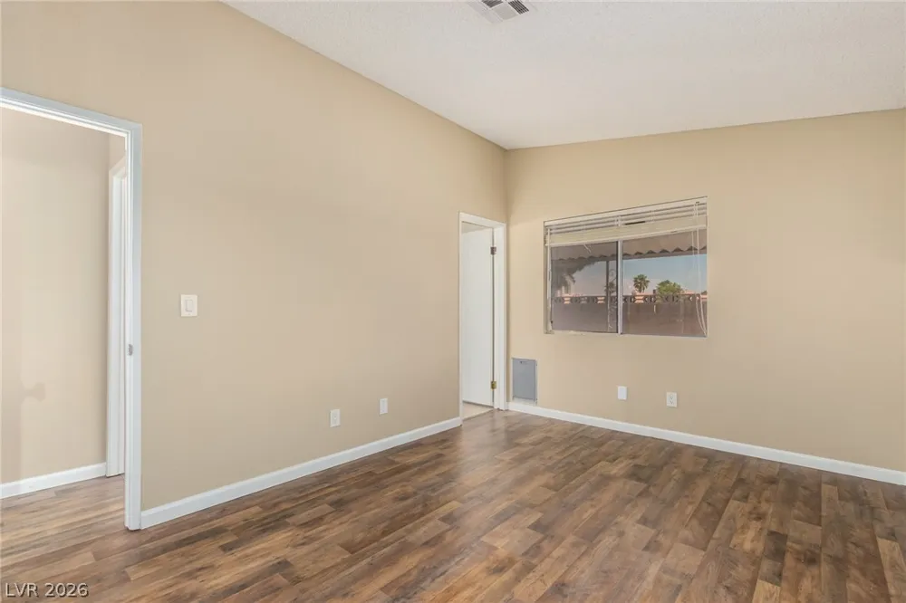 616 Jonathan Glen Way Las Vegas, NV 89145