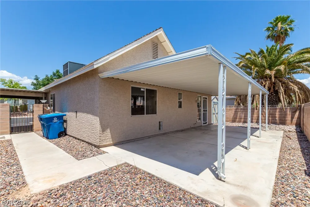 616 Jonathan Glen Way Las Vegas, NV 89145