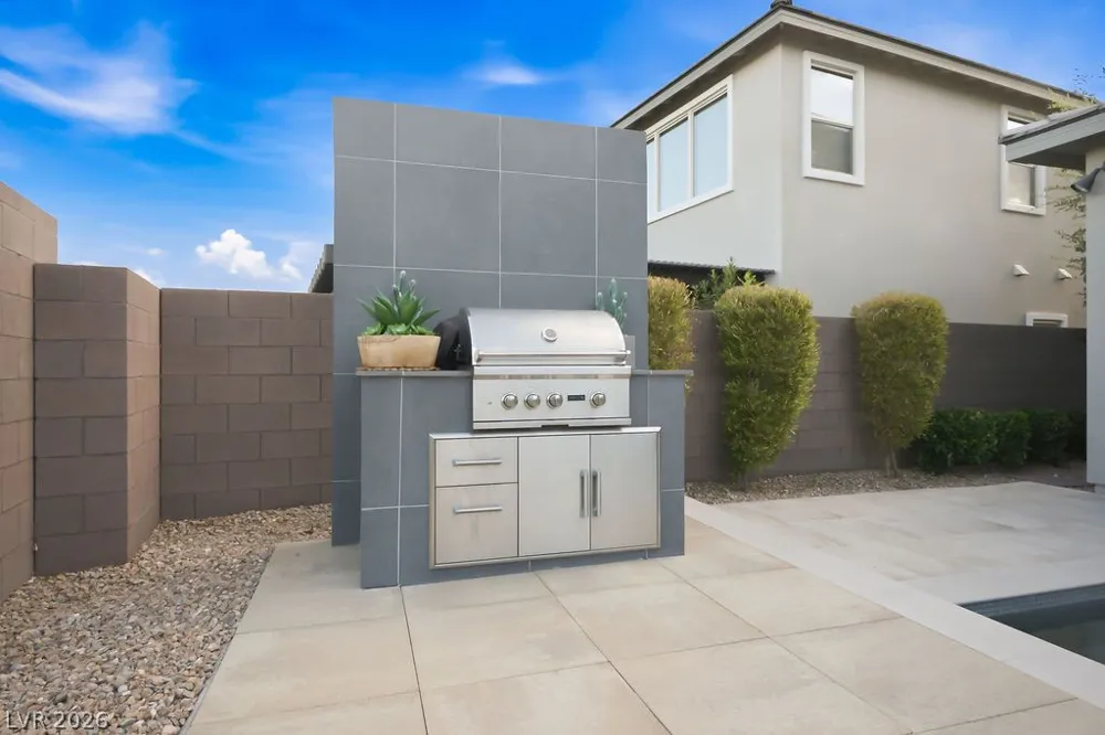 308 Gandara Street Las Vegas, NV 89138