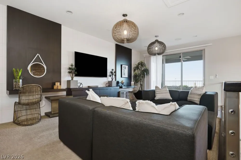 308 Gandara Street Las Vegas, NV 89138