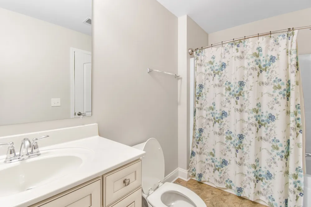 835 Meadowcrest Way Lebanon, TN 37090