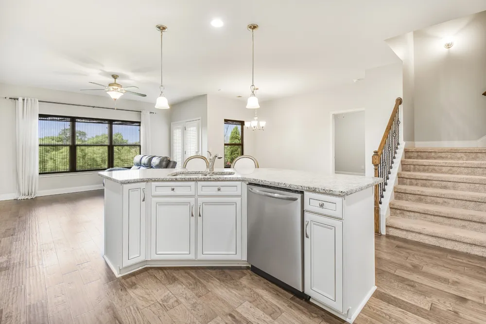 835 Meadowcrest Way Lebanon, TN 37090