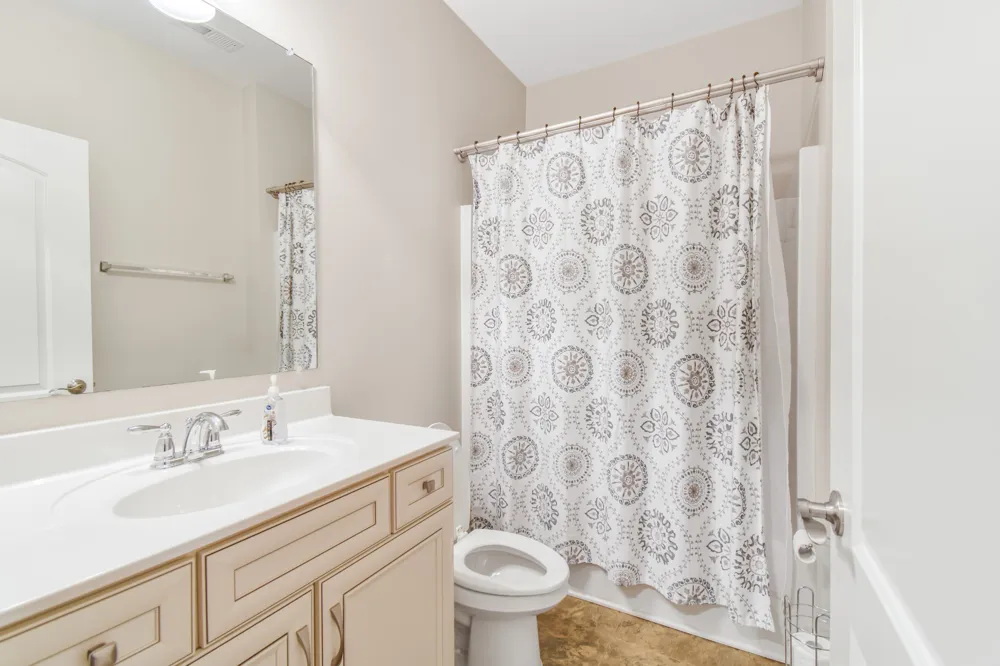 835 Meadowcrest Way Lebanon, TN 37090