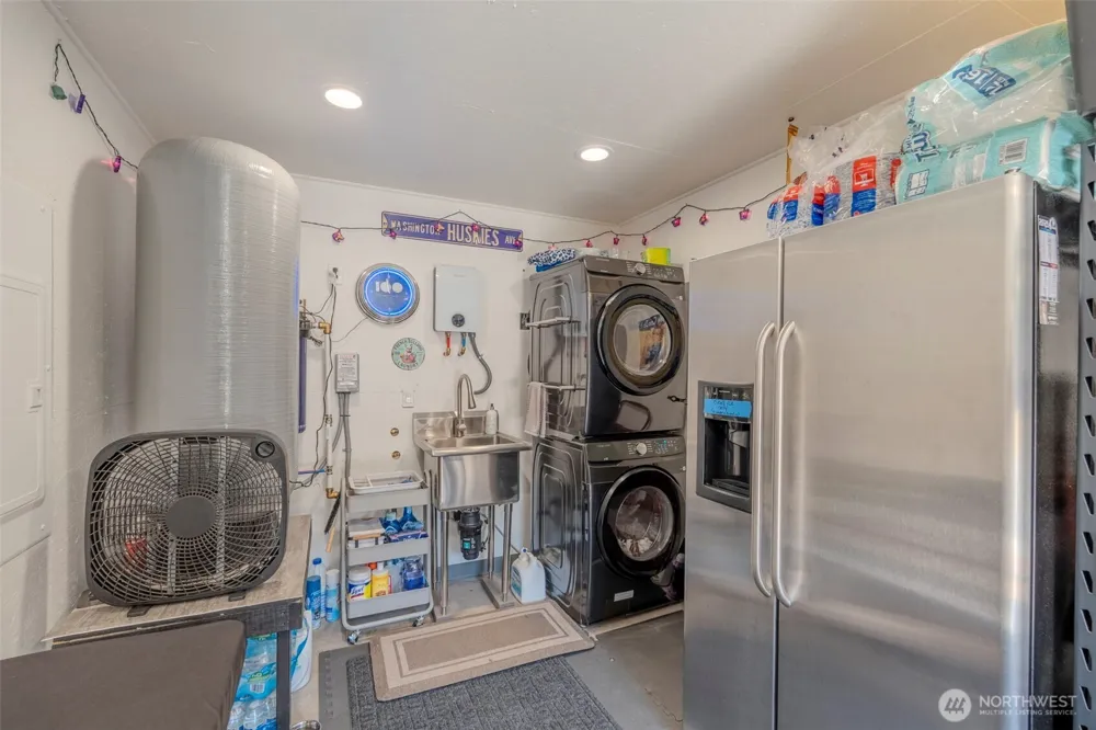 263 Twinflower Lane Onalaska, WA 98570