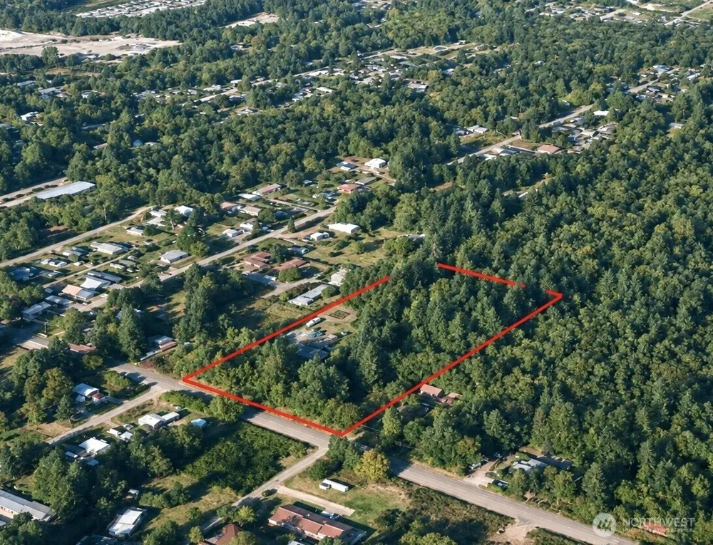 5240 W Werner Road Bremerton, WA 98312