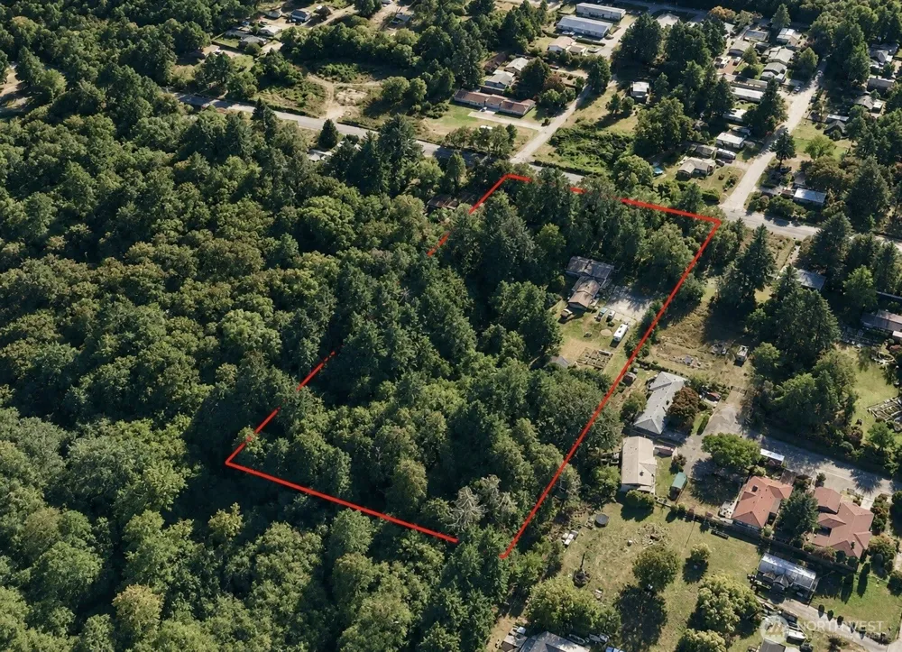 5240 W Werner Road Bremerton, WA 98312