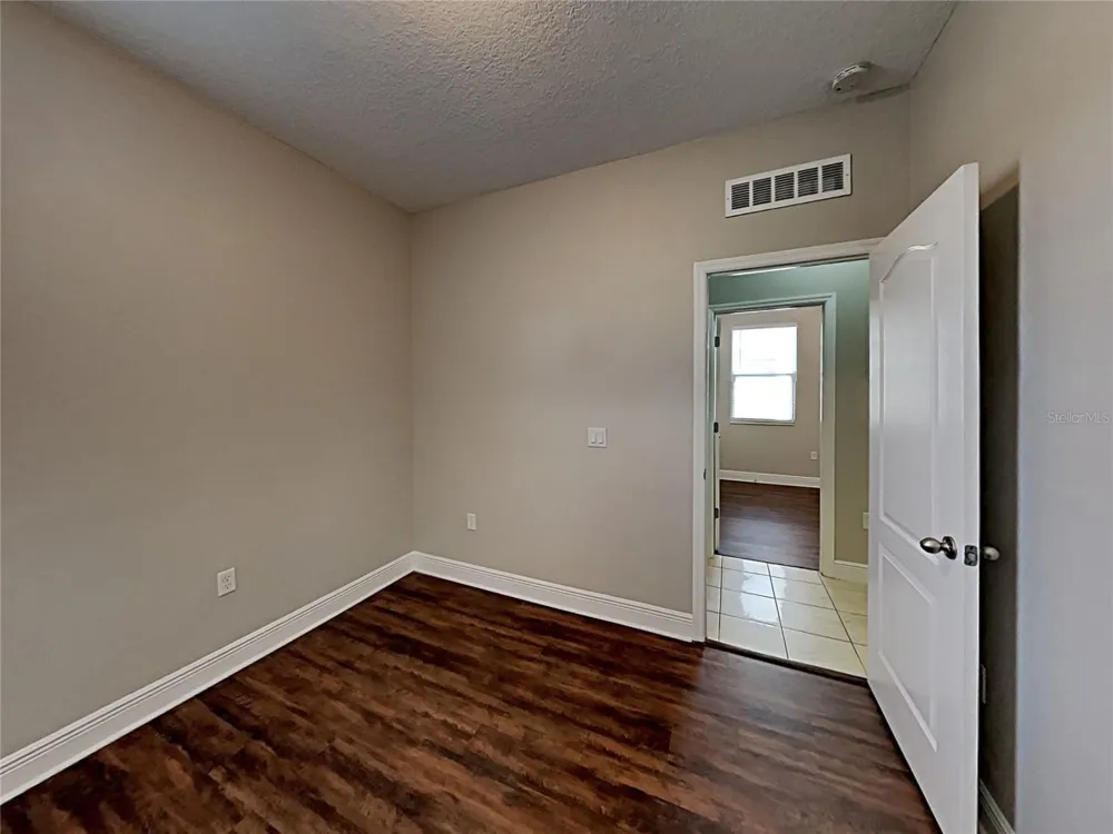 7033 FEATHER WOOD DR Ruskin, FL 33573