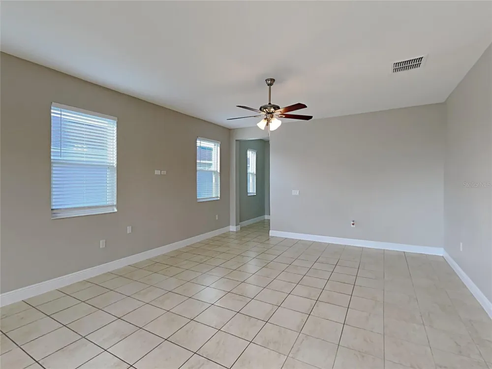 7033 FEATHER WOOD DR Ruskin, FL 33573
