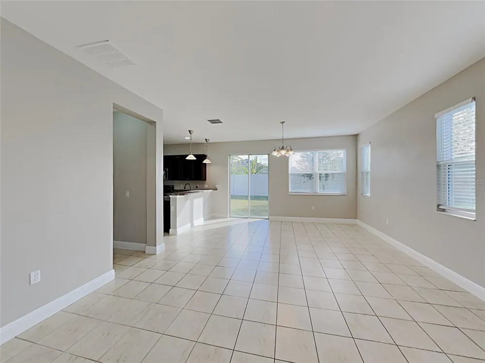 7033 FEATHER WOOD DR Ruskin, FL 33573